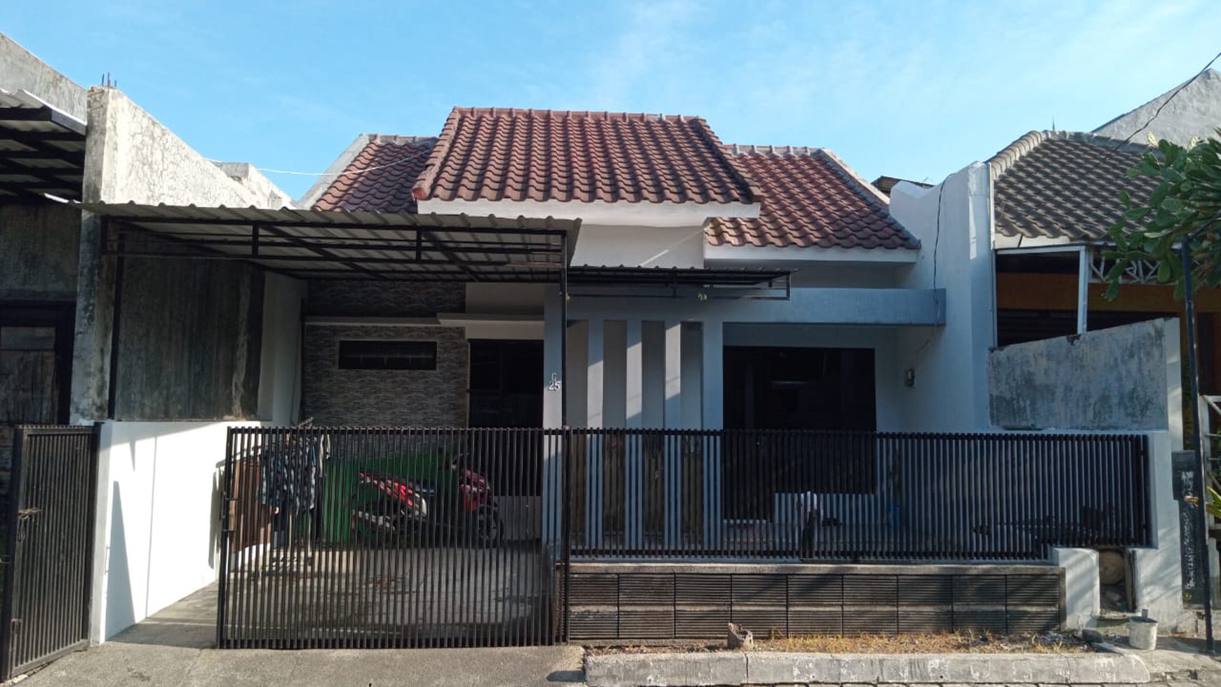 Rumah Surabaya Barat 800jt!! Murah Banget!! Pakal Residence Surabaya Row Jalan Lebar