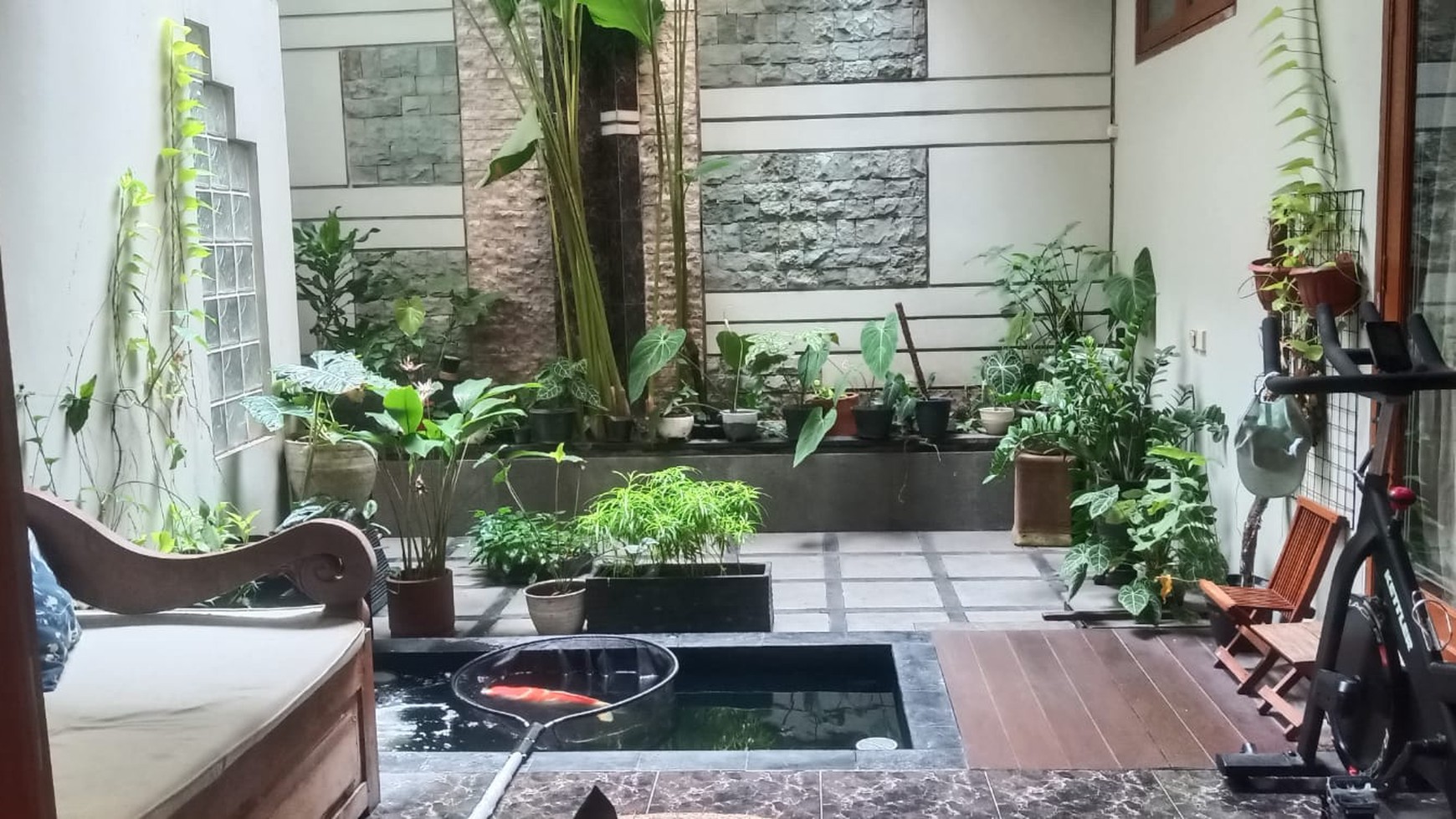 RUMAH DIJUAL JALAN CIAWI KEBAYORAN BARU JAKARTA SELATAN