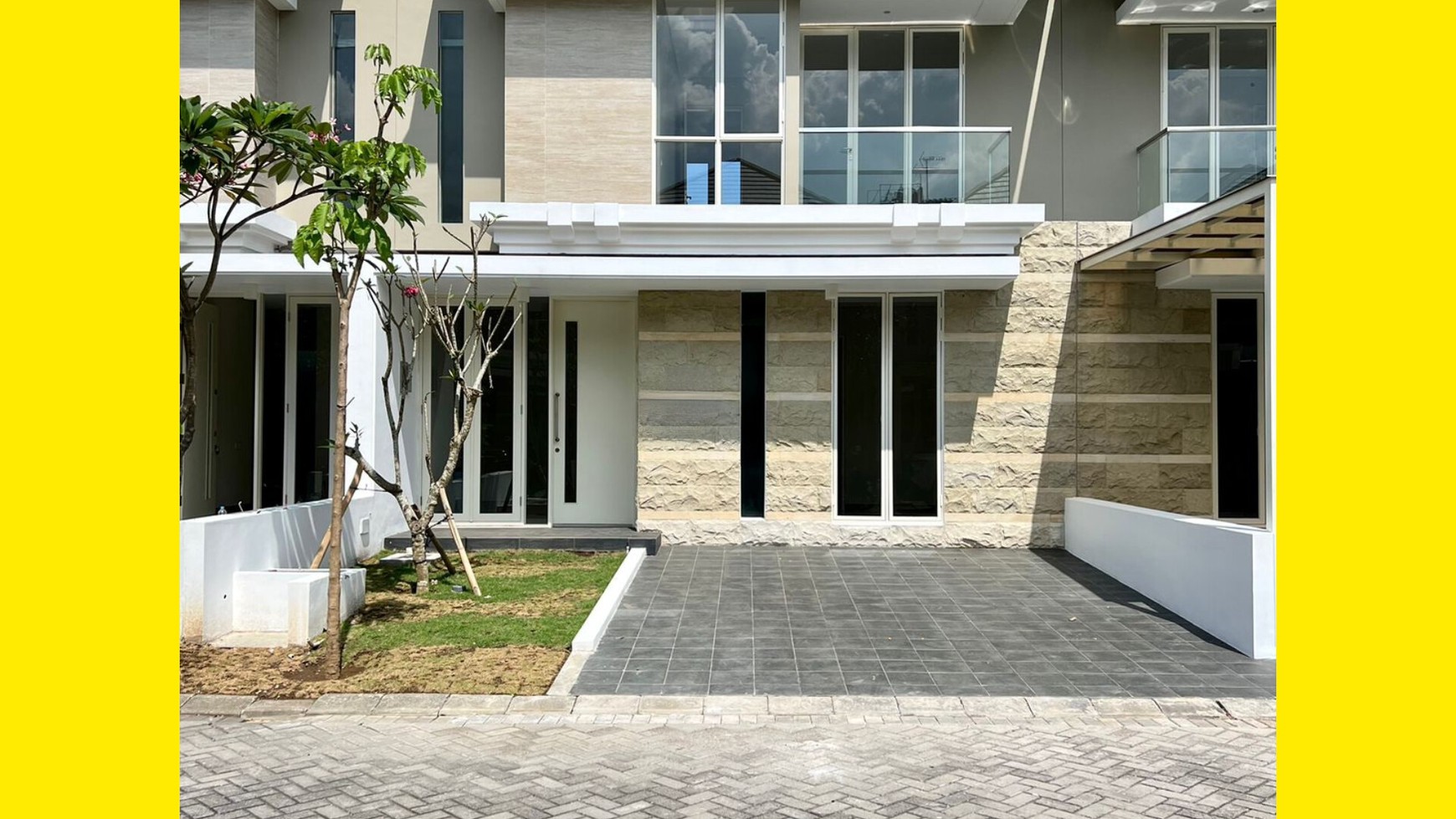 Dijual Rumah Baru Gress Greenlake Citraland are wiyung Surabaya barat