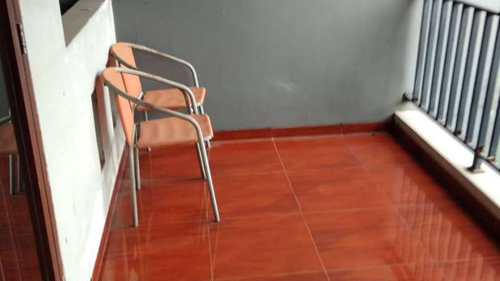 Termurah. Rumah 2 Lantai Di Nusa Loka, BSD