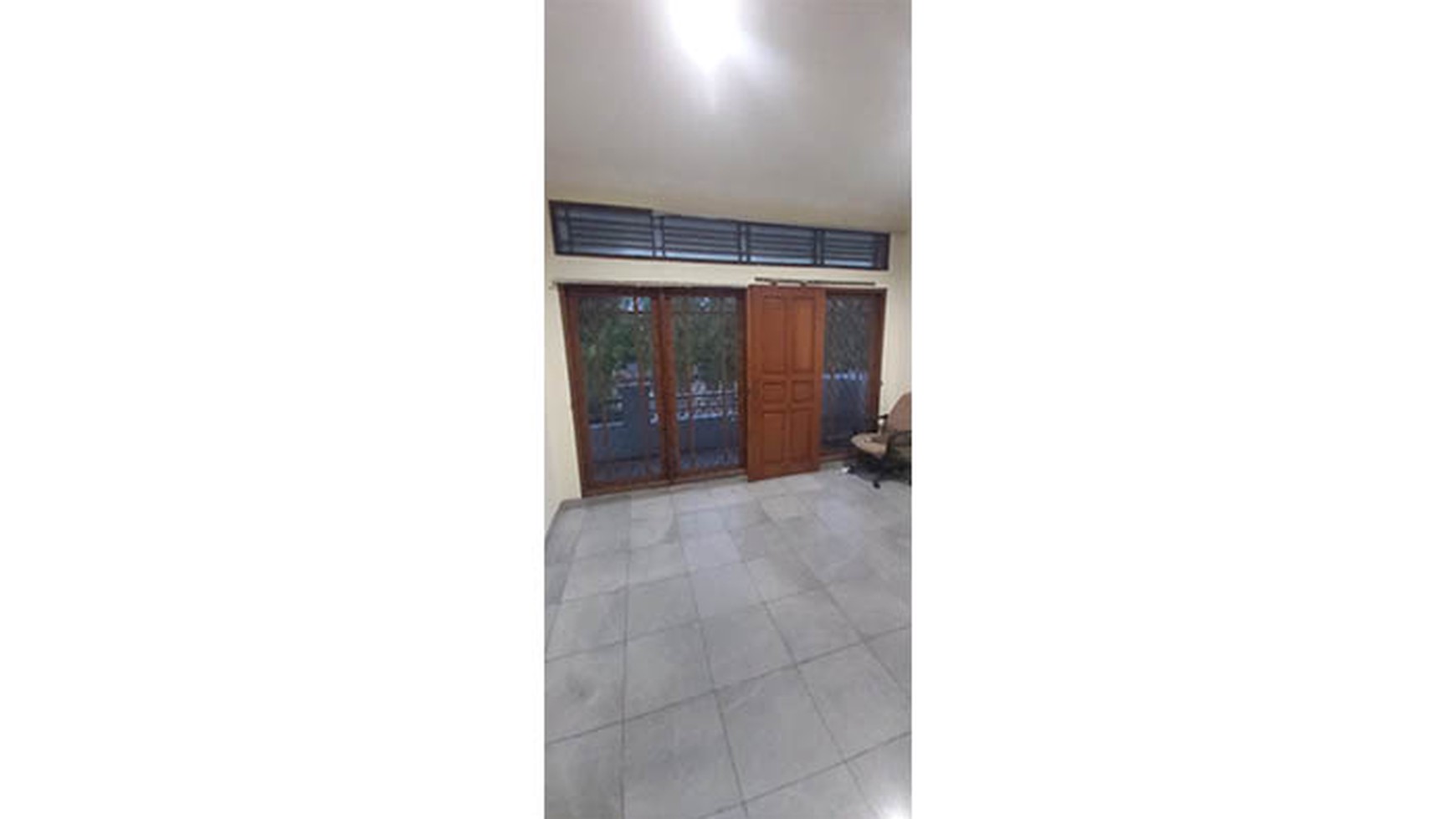 Rumah Villa Gading Indah, Kelapa Gading Luas 9x19m2