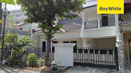 Rumah 2 lantai di Jalan Lesti, Darmo, Surabaya