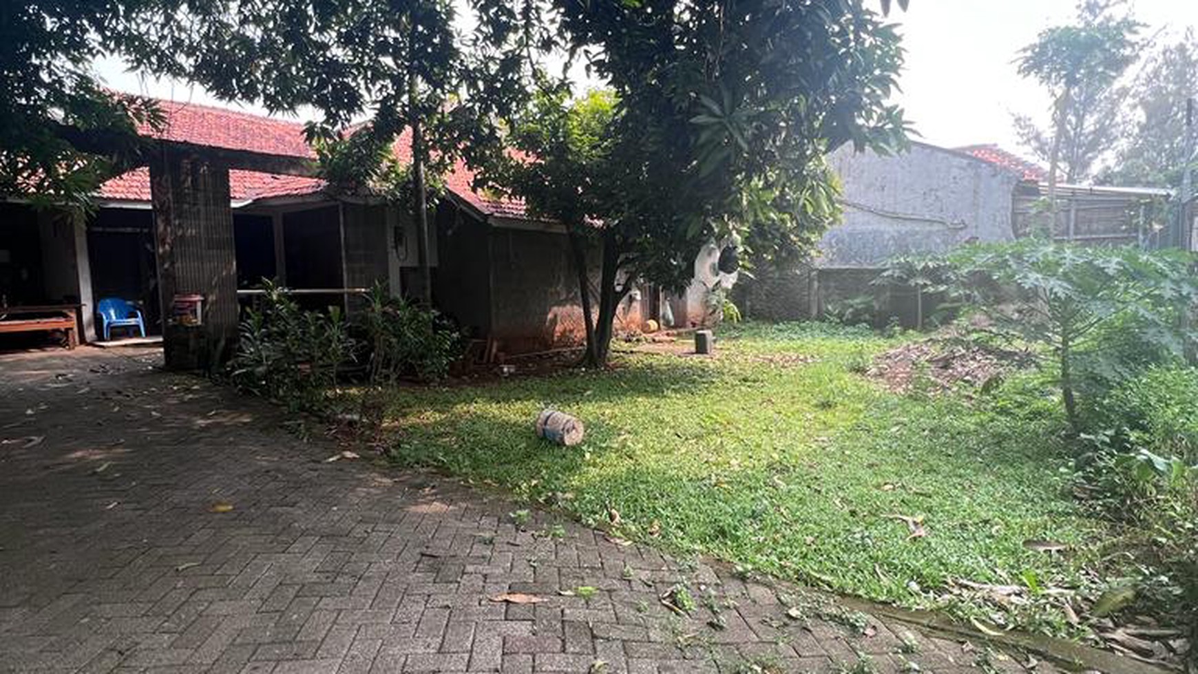 Rumah Lokasi Strategis dengan Halaman Luas @Pondok Pinang, Kebayoran Lama