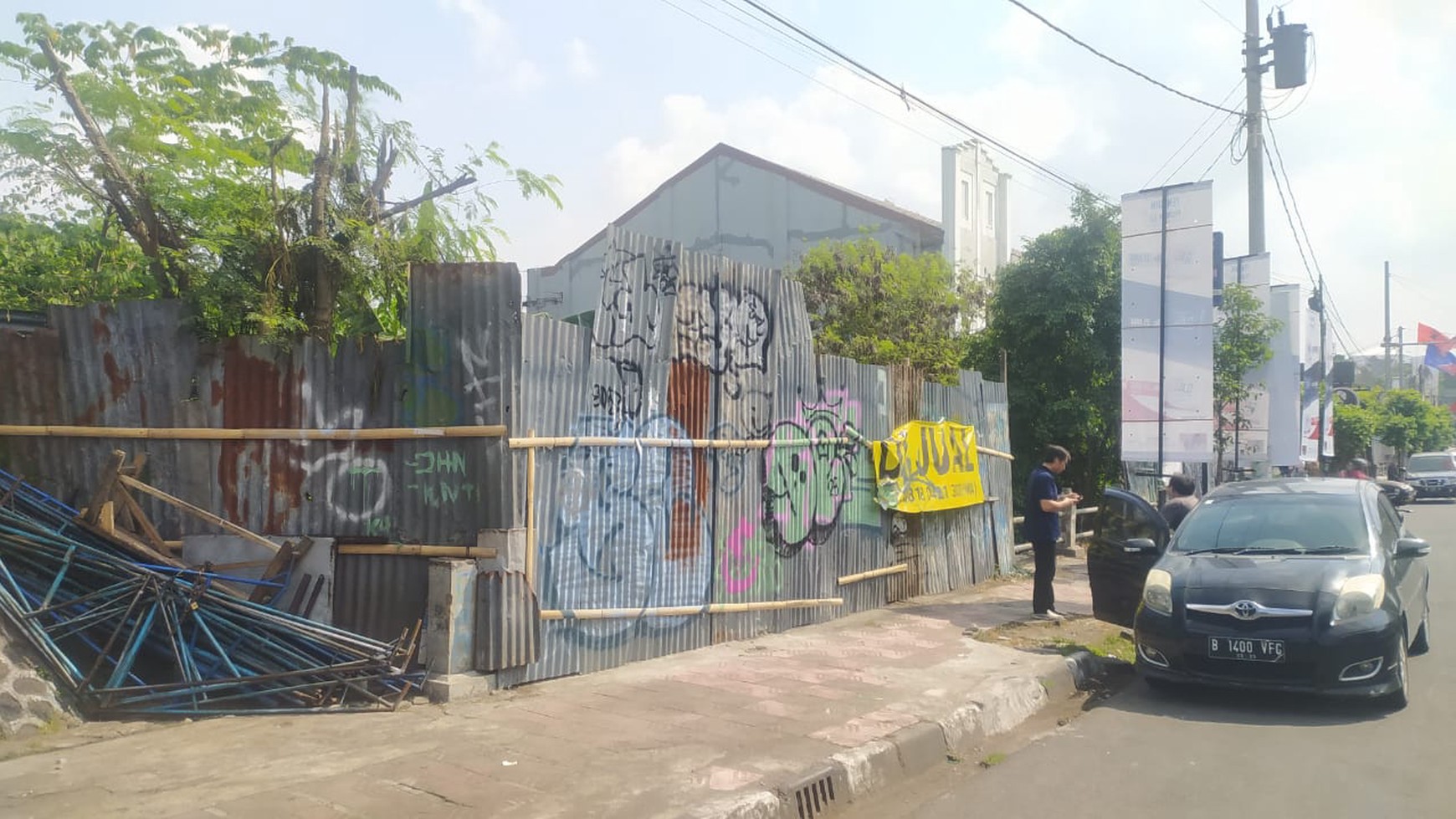 TANAH LUAS DI TENGAH KOTA JOGJA JL LETJEN SUPRAPTO