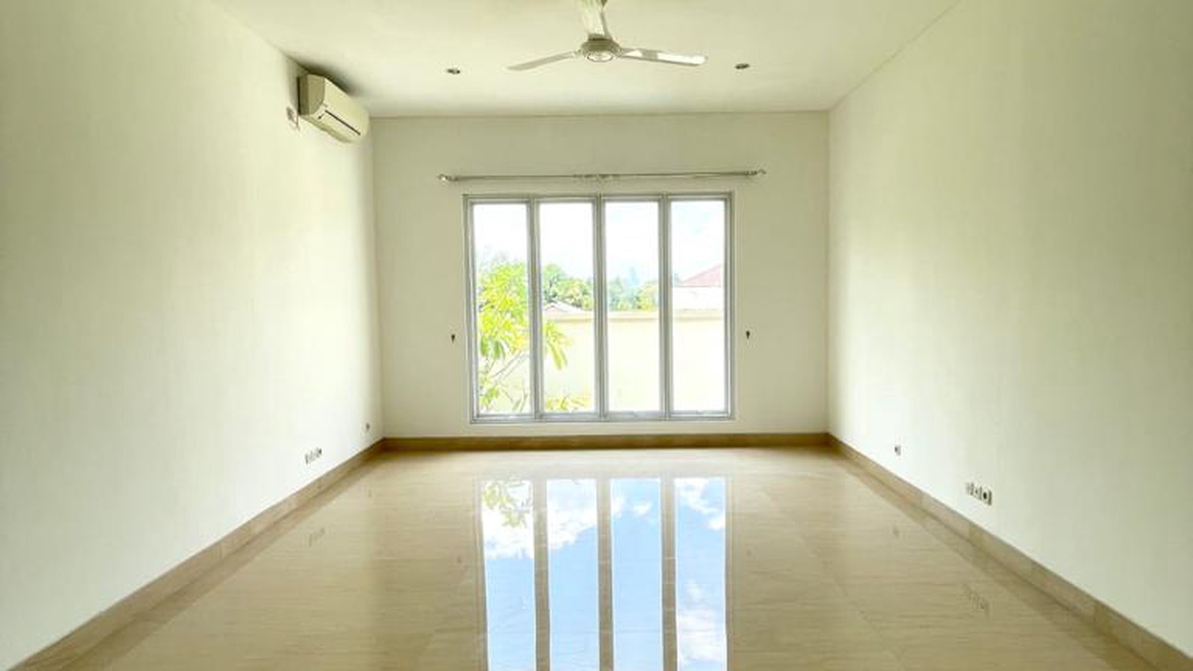 Dijual 7 Unit Townhouse di Kemang 