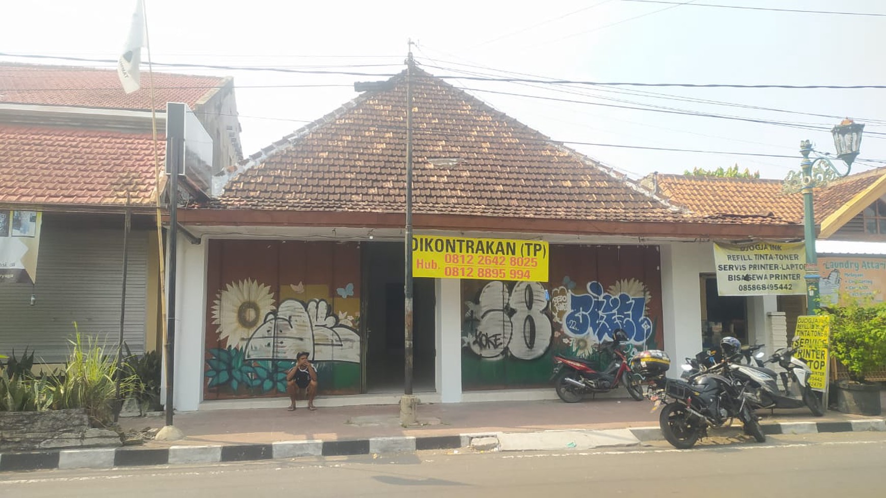 RUKO LOKASI STRATEGIS DI NGAMPILAN