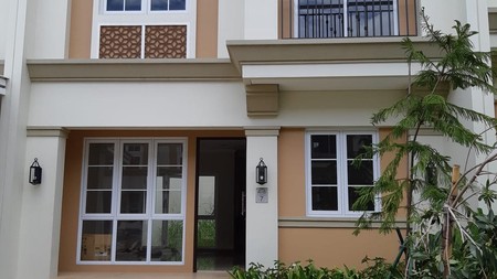 HOT SALE !!! RUMAH BAGUS LOKASI STRATEGIS 