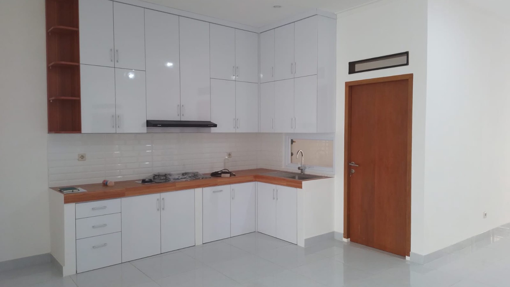 BRAND NEW HOUSE FOR RENT IN CIPETE SOUTH JAKARTA