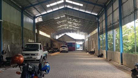 Toko dan Gudang Lokasi Strategis Di Jl Bantul Pandowoharjo