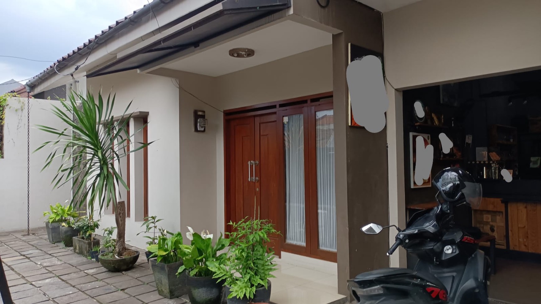 Dijual rumah Saturnus Raya Strategis!!!