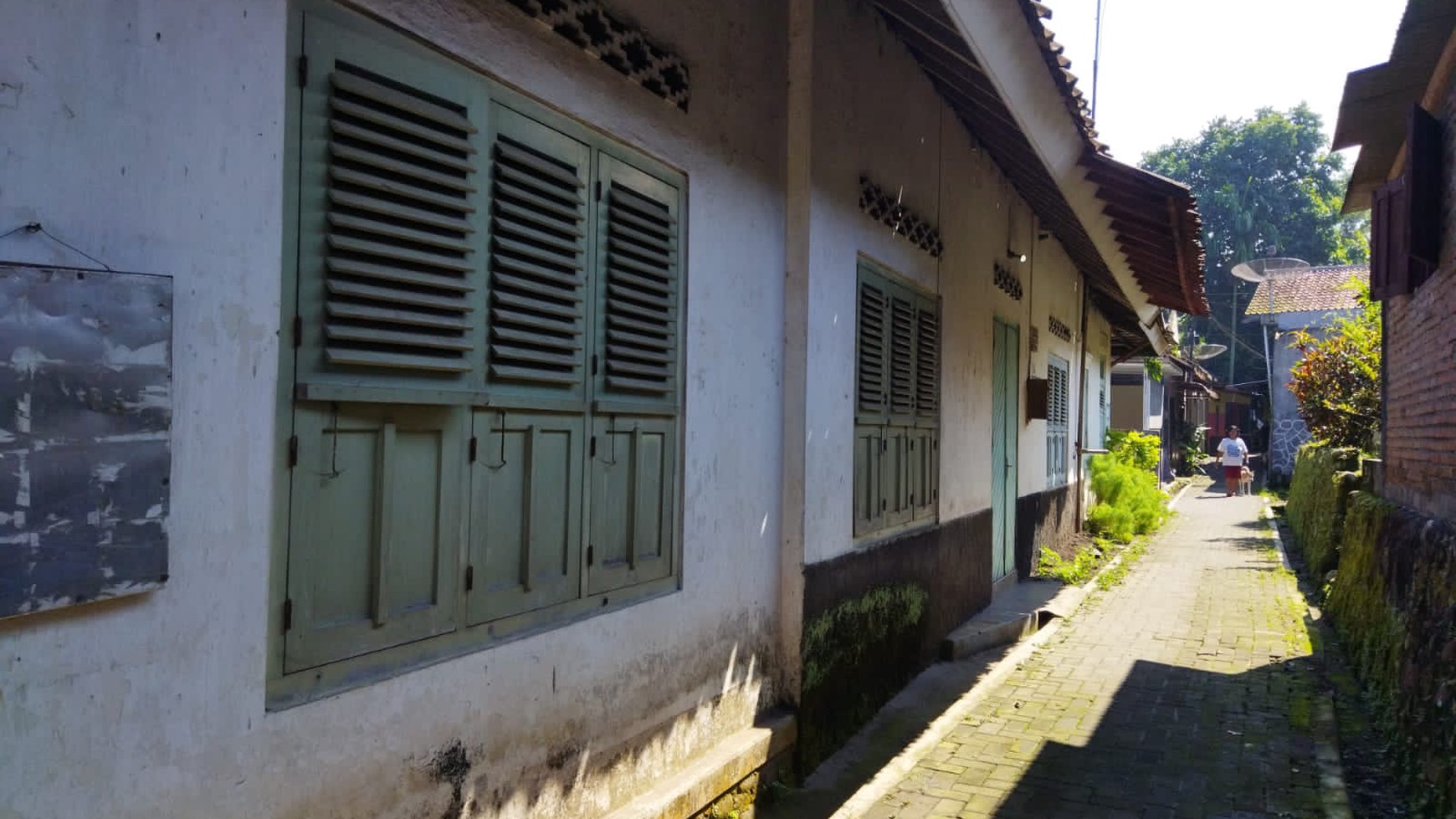 Rumah Dengan Desain Bangunan Lama Berada Di Lokasi Strategis Dekat RSUD Muntilan Magelang