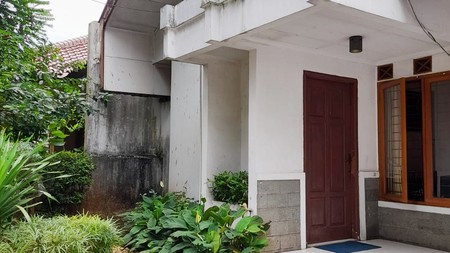 Rumah Bagus Di Perkutut Bintaro Jaya Sektor 2