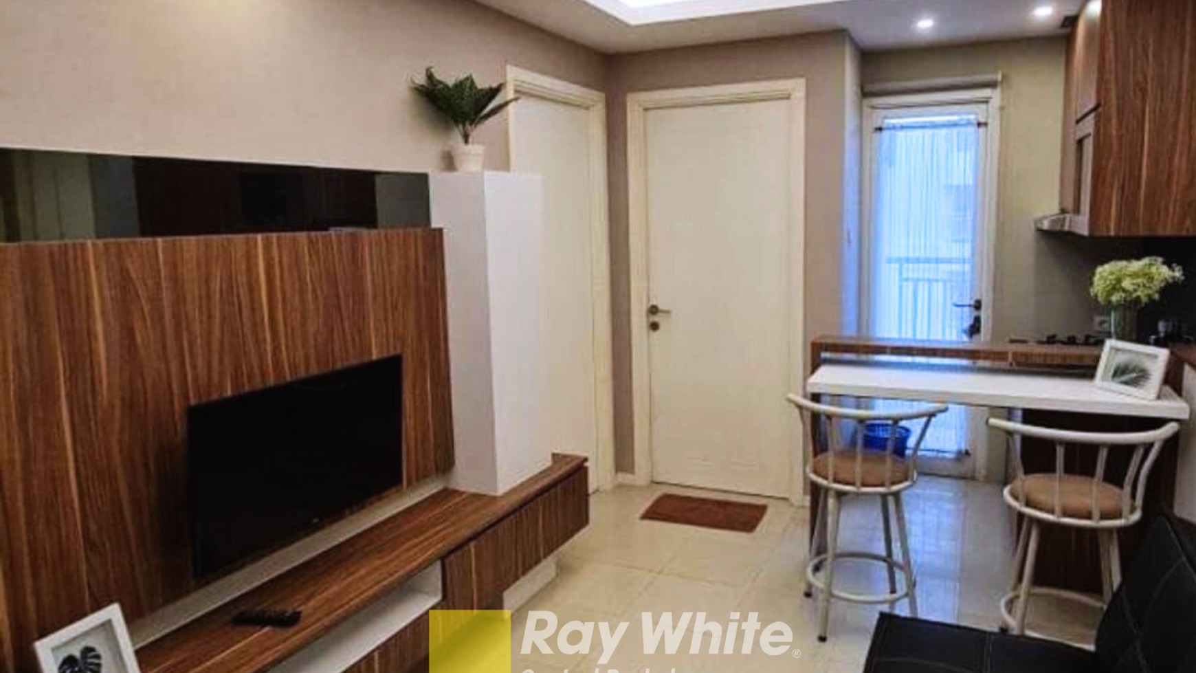 DISEWA APARTMENT PARAHYANGAN RESIDENCE