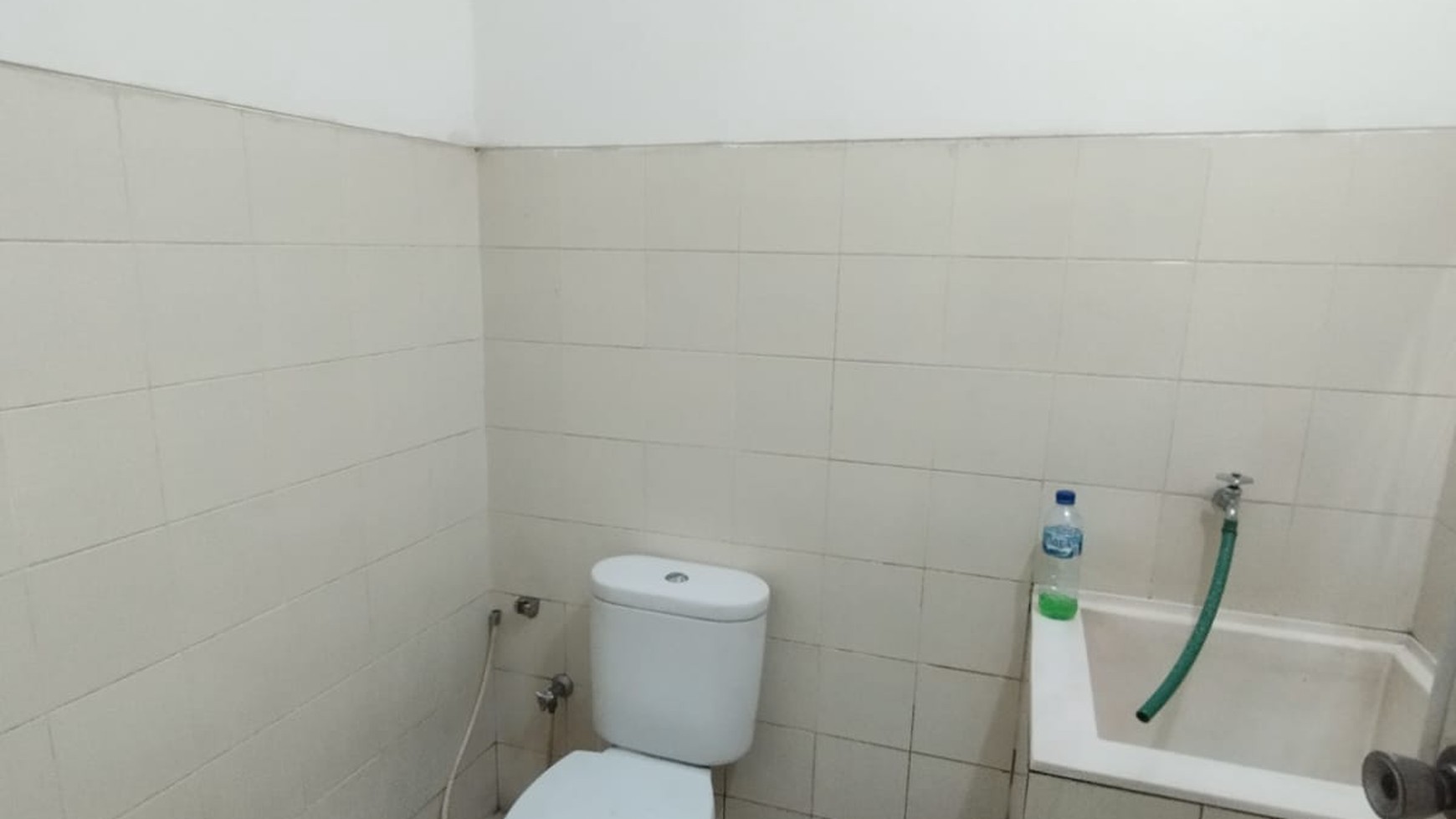 dijual ruko strategis, hadap jalan tengah kota junction bsd city serpong tangerang selatan banten