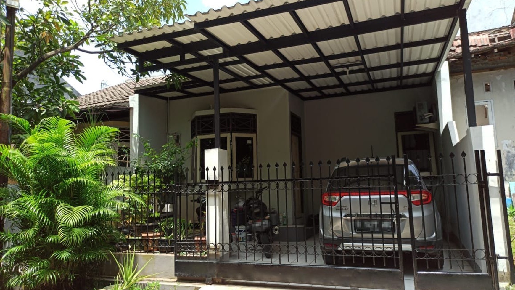 RUMAH BAGUS VILLA PAMULANG JUAL CEPAT 