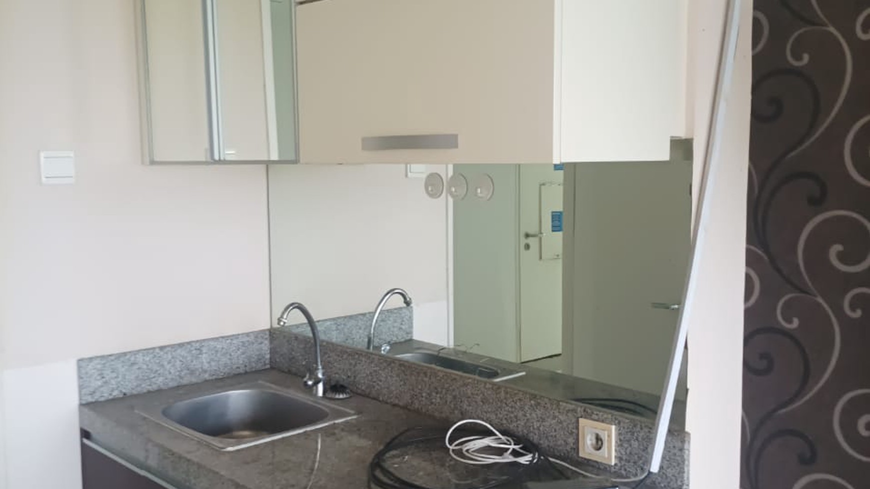 MURAH Cuma 250jt!! Dijual Apartemen Berkeley Universitas Ciputra Citraland