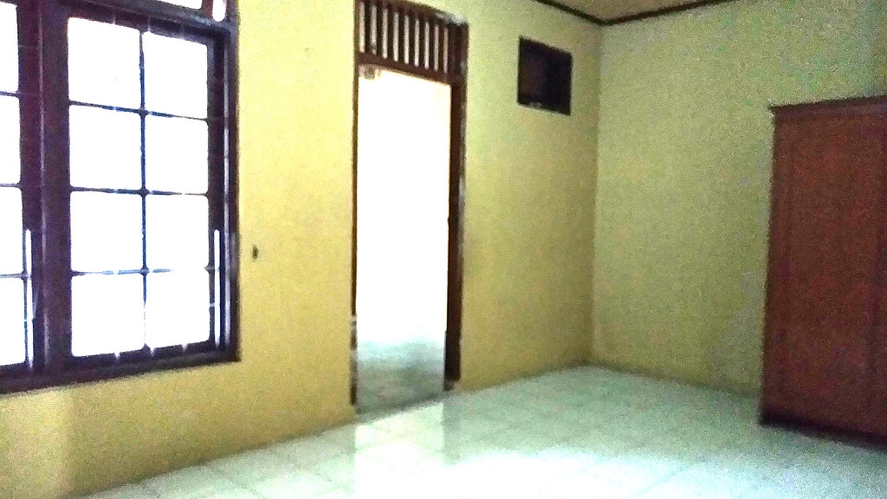 Rumah Lama 2 Lantai  LT 186m Harga 1,350M 