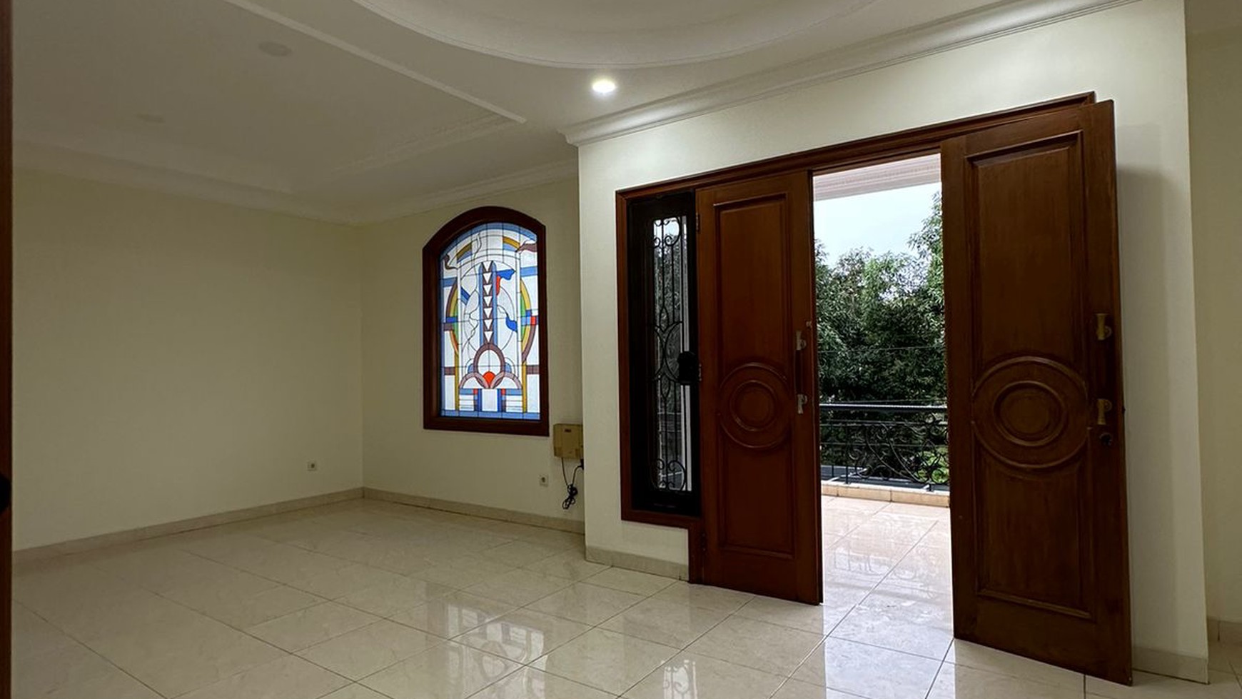 Jarang Ada. Rumah Bagus Citra Garden 3, Kalideres
