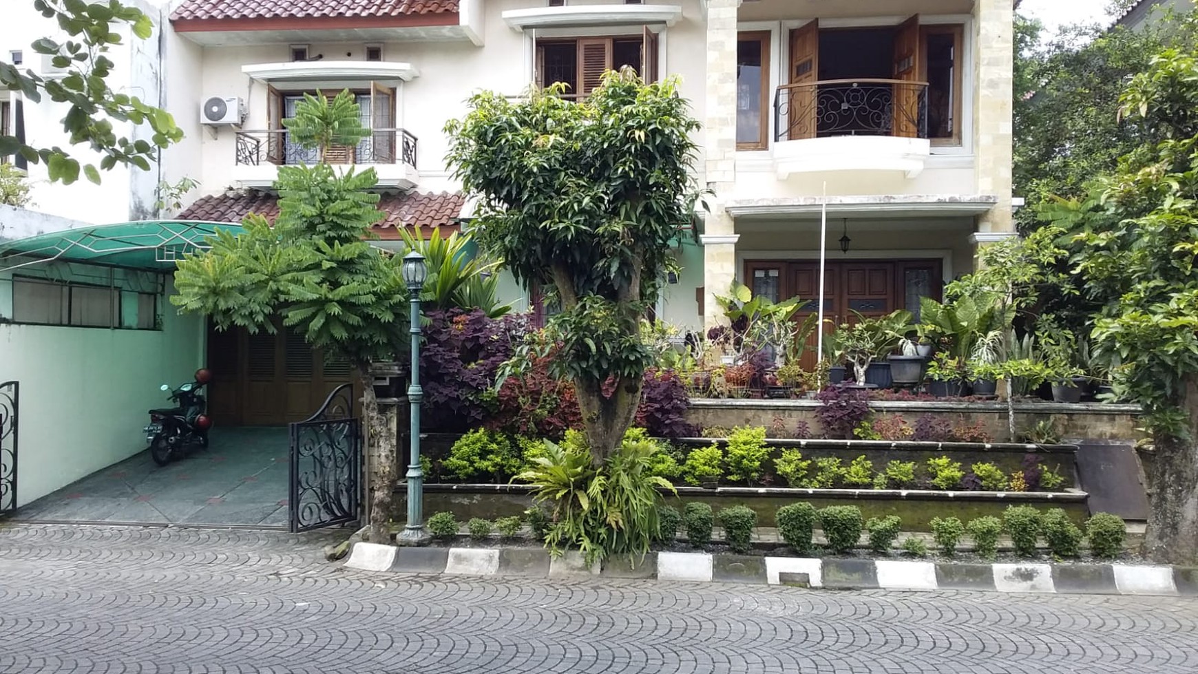 Rumah 6 Kamar Di Perum Tirtasani Dekat SKE  Sleman