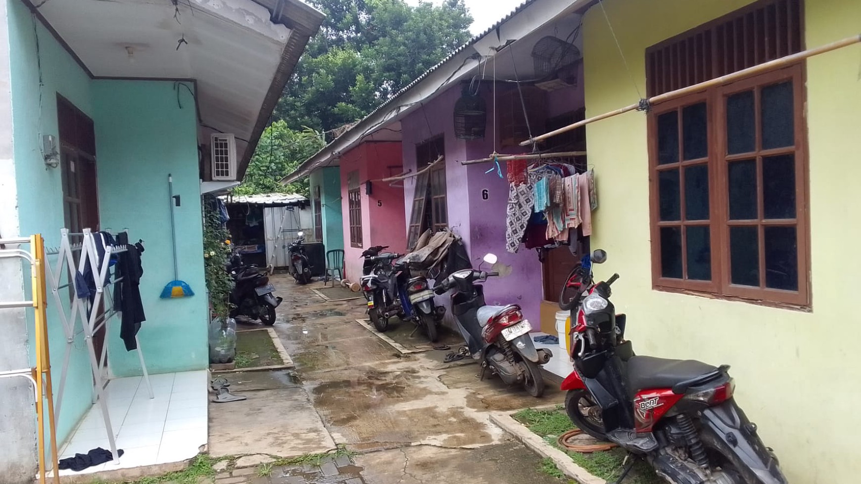 RUMAH KONTRAKAN 10 PINTU  DIJUAL MURAH DEKAT BSD