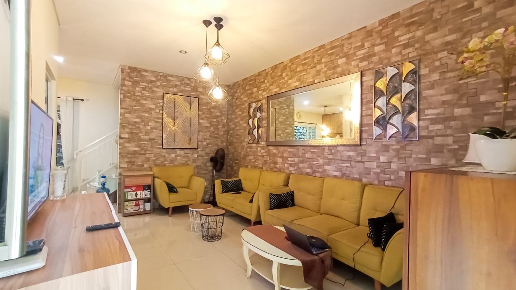 Townhouse Modern Minimalis Ciputat Tangerang Selatan