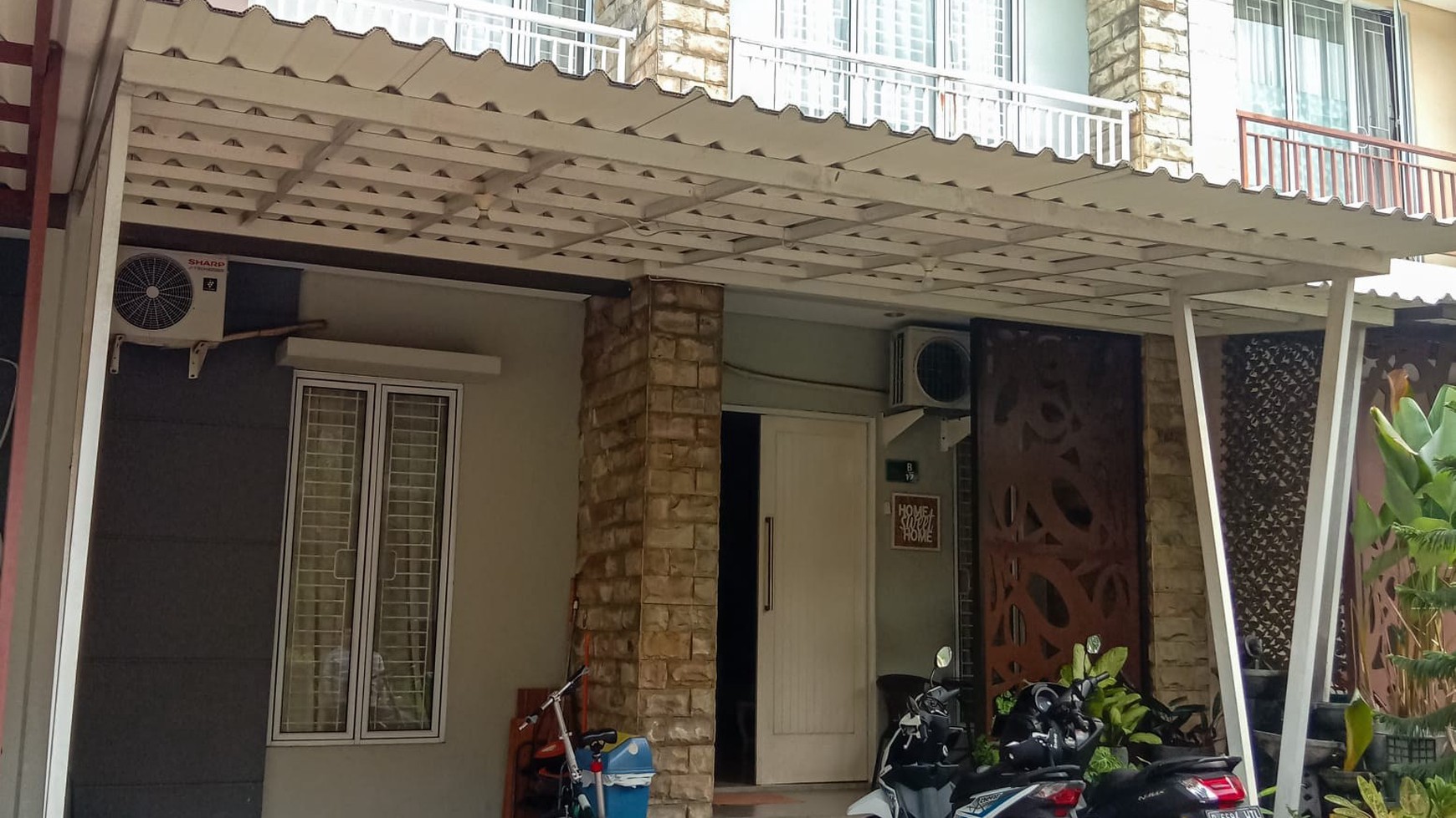 Townhouse Modern Minimalis Ciputat Tangerang Selatan