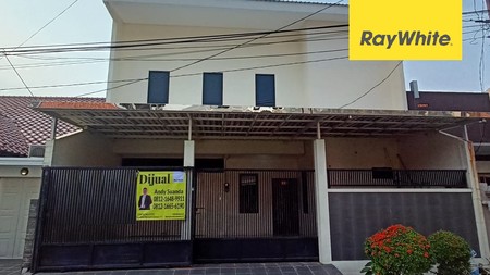 Rumah 2 lantai di Tenggilis Utara, Surabaya 