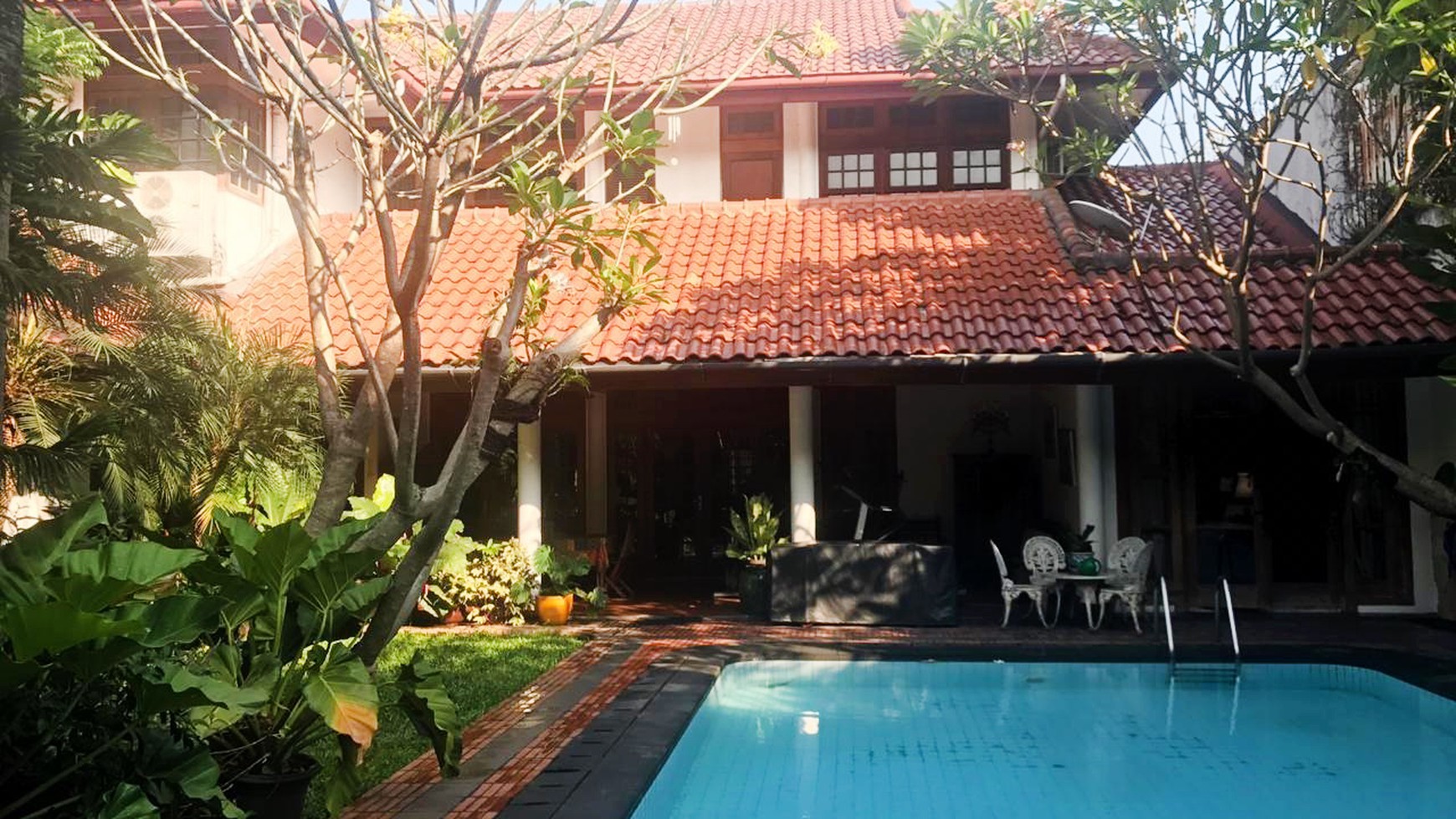 Rumah Bagus Di Jl Metro Pondok Indah, Jakarta Selatan