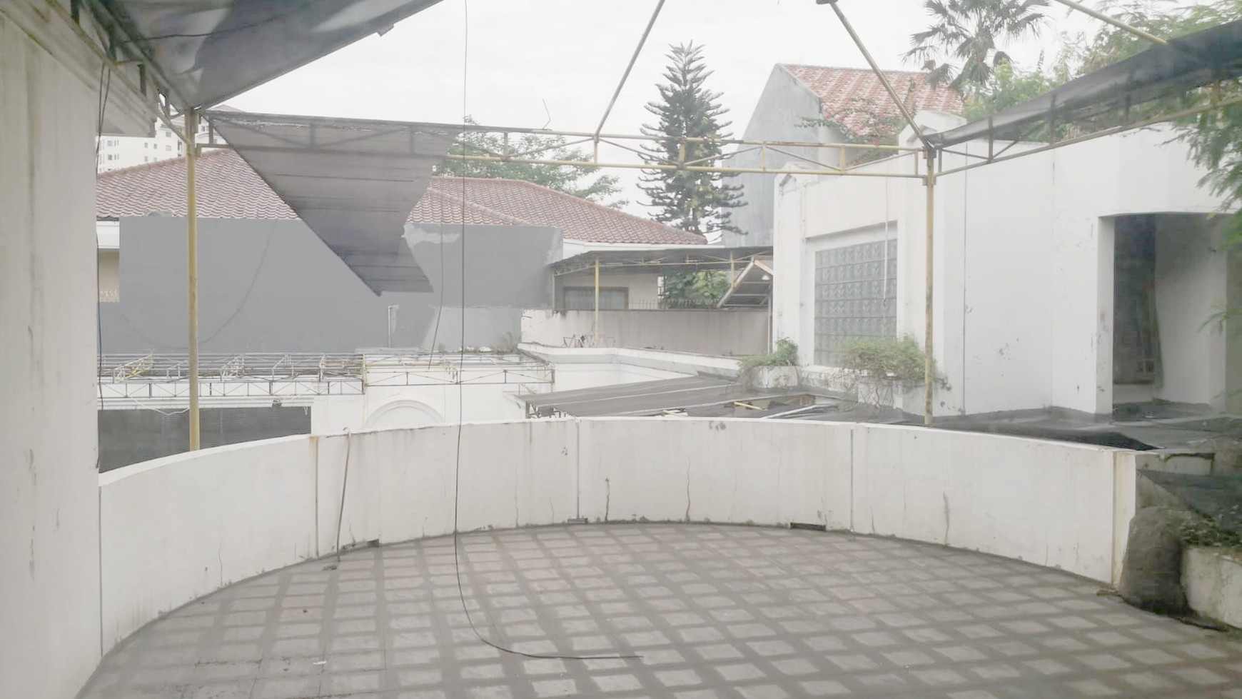 Rumah Hitung Tanah Di Jl Metro Pondok Indah, Jakarta Selatan