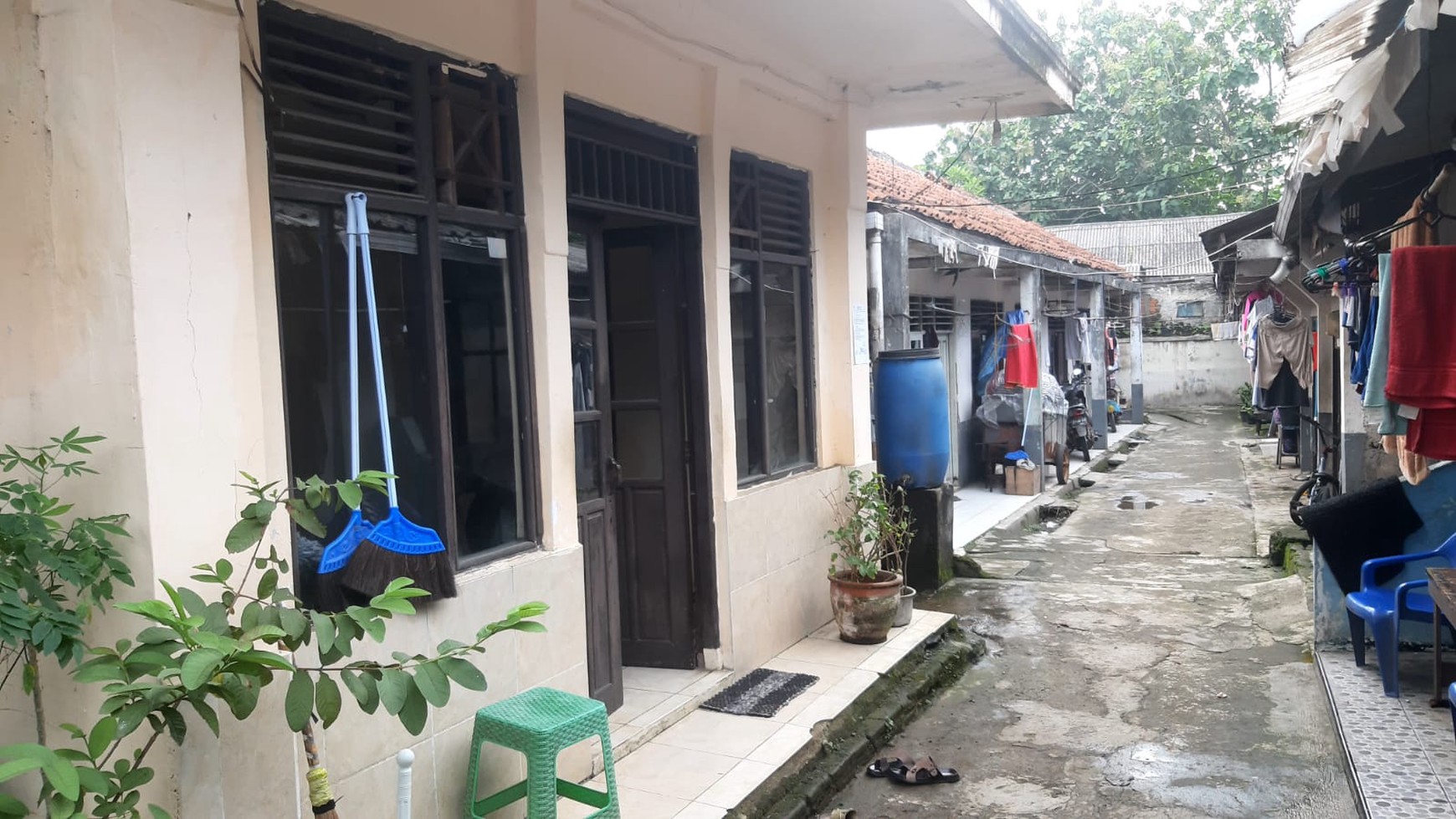 Dijual Kontrakan 12 Pintu dan Lokasi Strategis @Cikoneng Gandasari, Jatiuwung