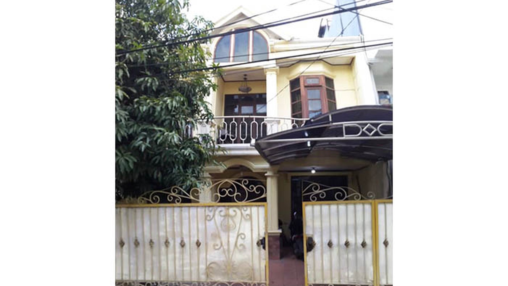 Rumah Komplek Walikota, Kuning Langsat Kelapa Gading Luas 8x16m2