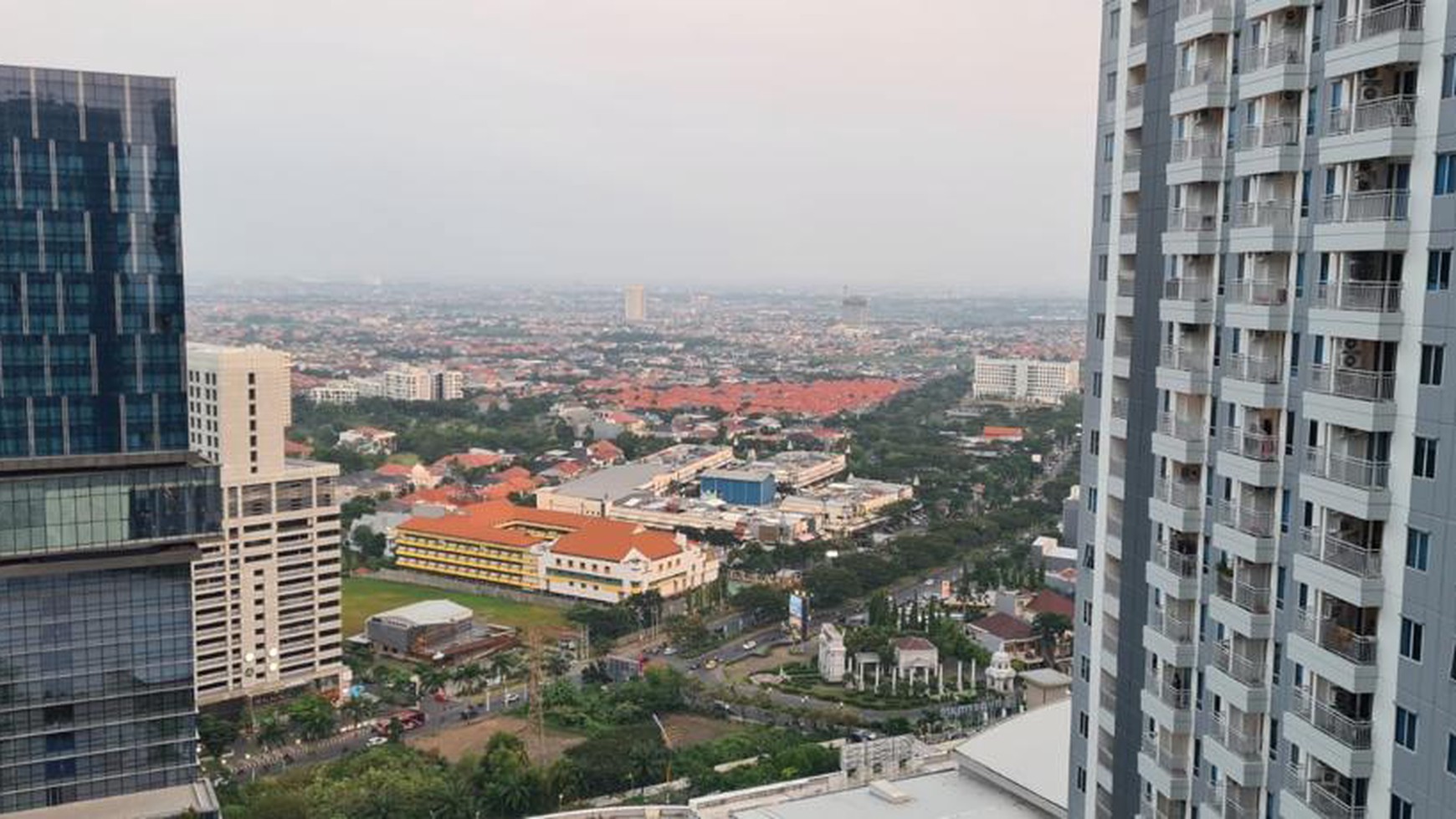 Apartemen Tanglin Tipe 2 Bedroom - BARU Gress Bonus Full Furnished  - Best View - Connect ke Pakuwon Mall, Supermall,  PTC 