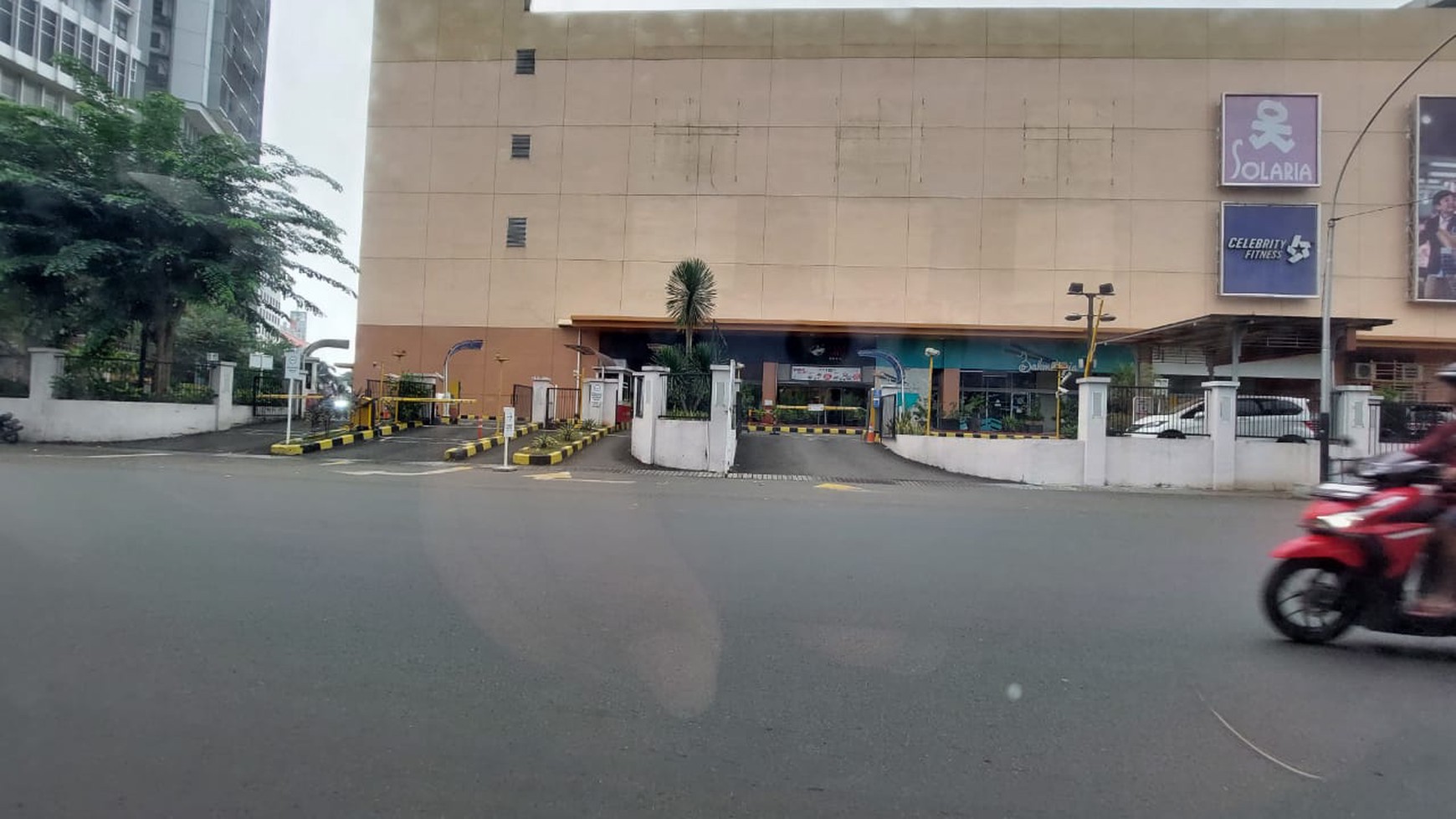 Kavling Siap Bangun dan Lokasi Strategis Pinggir Jalan Raya depan Lotte Mart Bintaro