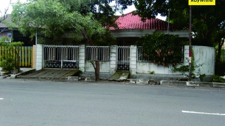Rumah SHM di Gayungsari Barat, Surabaya 