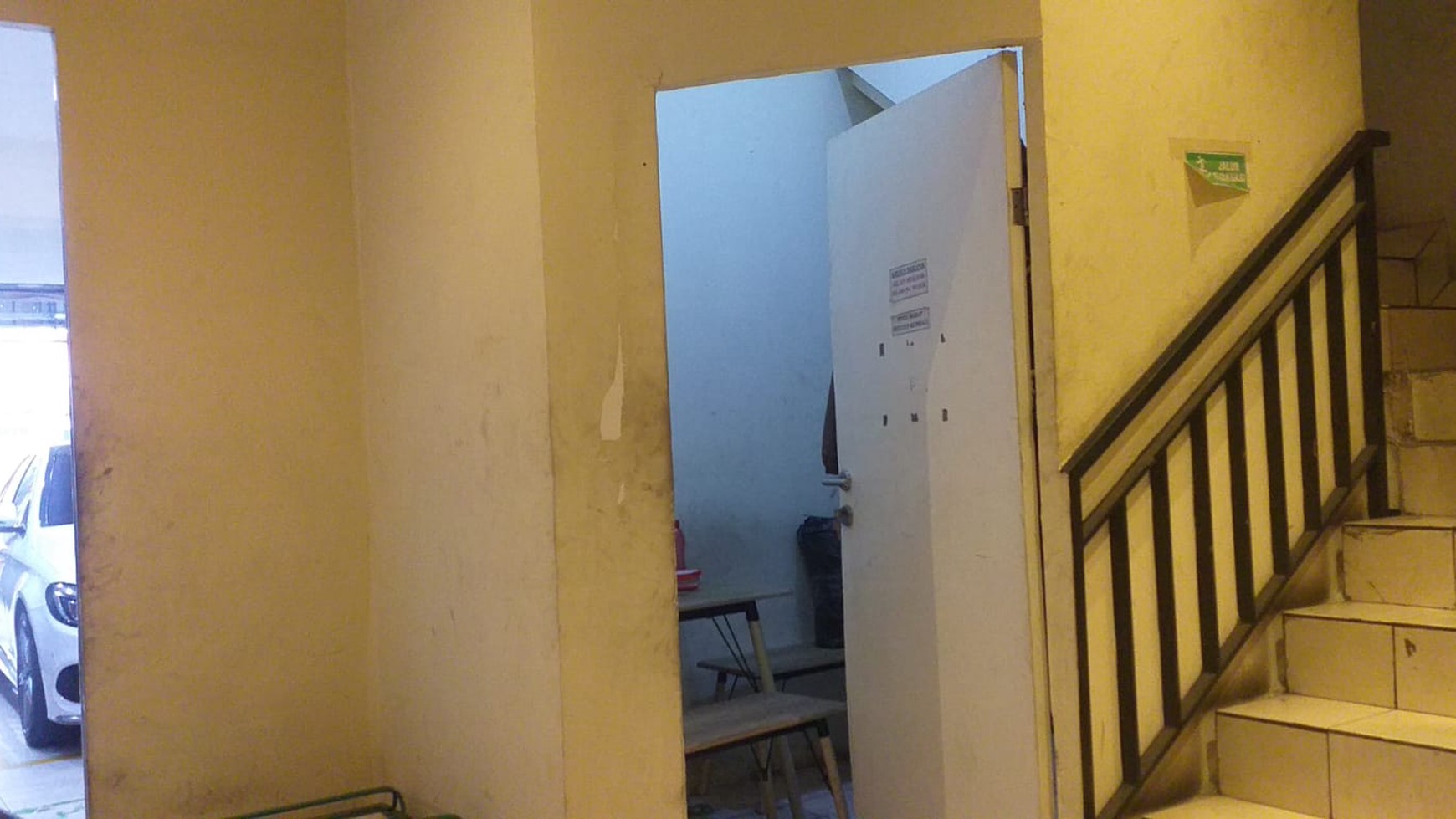 Ruko Gandeng 2 Lokasi Strategis Pinggir Jalan Raya @Ciledug Raya, Petukangan Utara