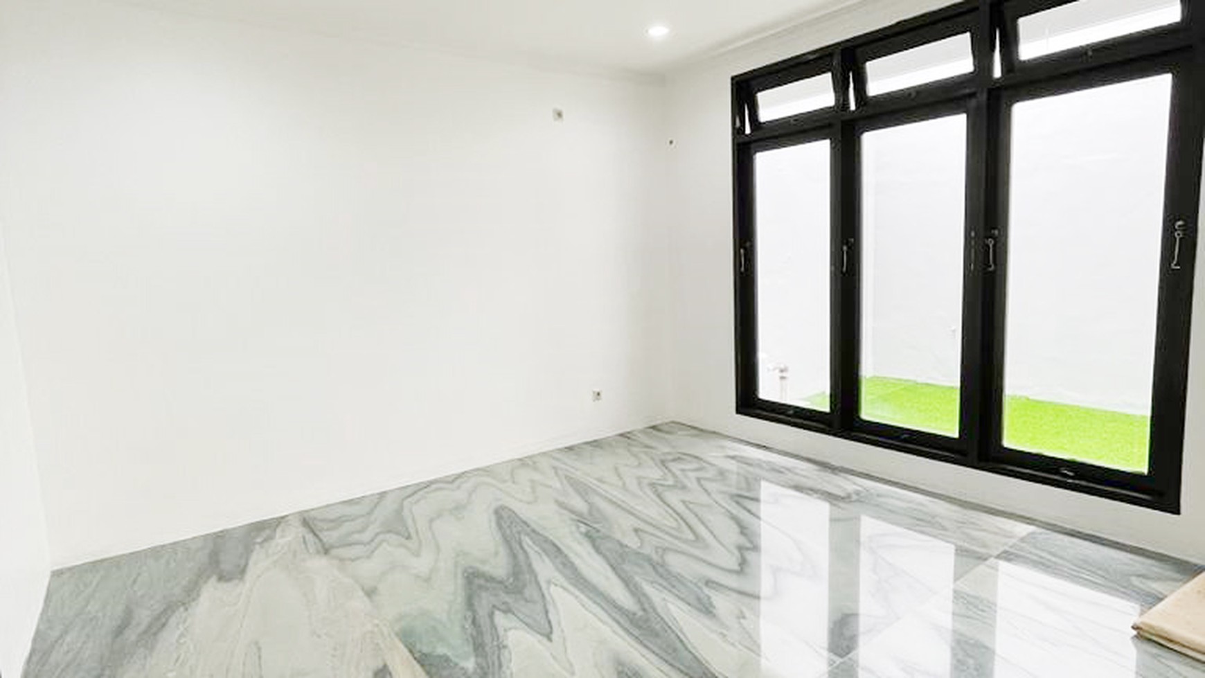 Rumah Bagus Di Kucica Bintaro Jaya Sektor 9