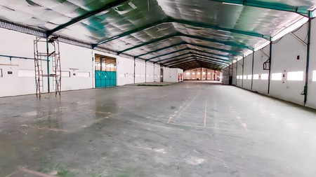 Gudang Siap Pakai, bisa disewakan sebagian, Waru Surabaya