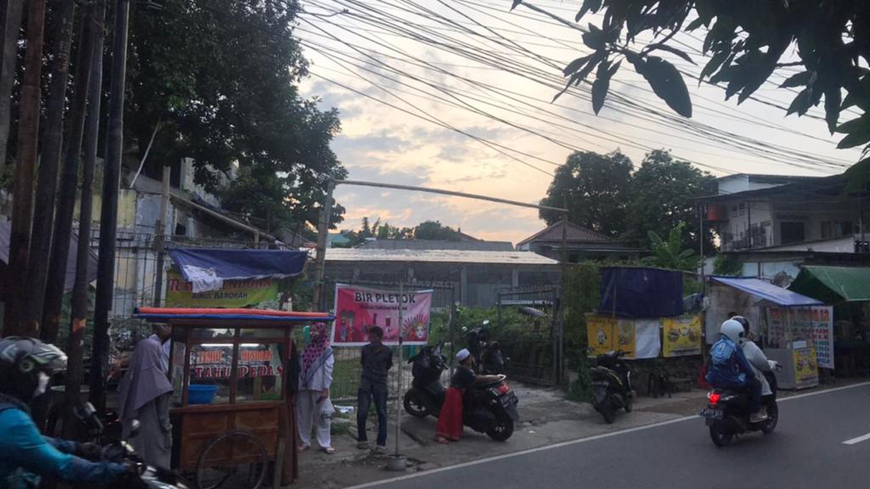 Tanah Dijual Di Warung Jati, Jak-Sel