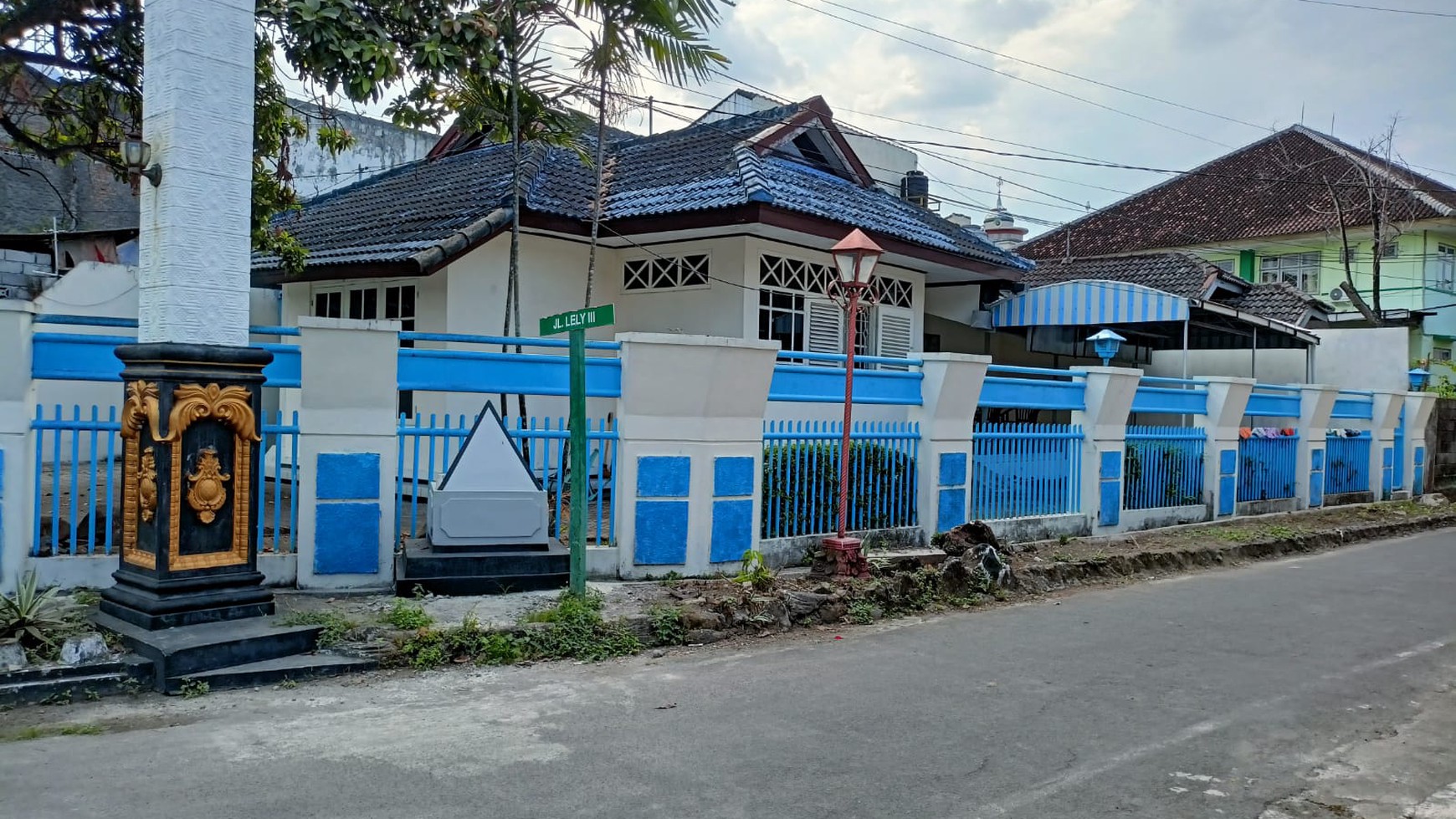 RUMAH DI CONDONGCATUR DEPOK SLEMAN DEKAT KAMPUS 