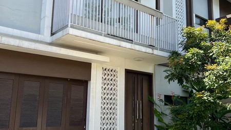 Rumah Bagus di Summarecon, Cluster Cynthia Bandung