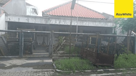 Dijual Rumah SHM di Gayungsari Barat Surabaya