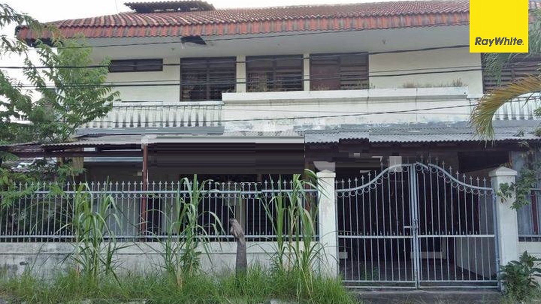 Dijual Rumah 2 lantai SHM di Semolowaru Elok Surabaya