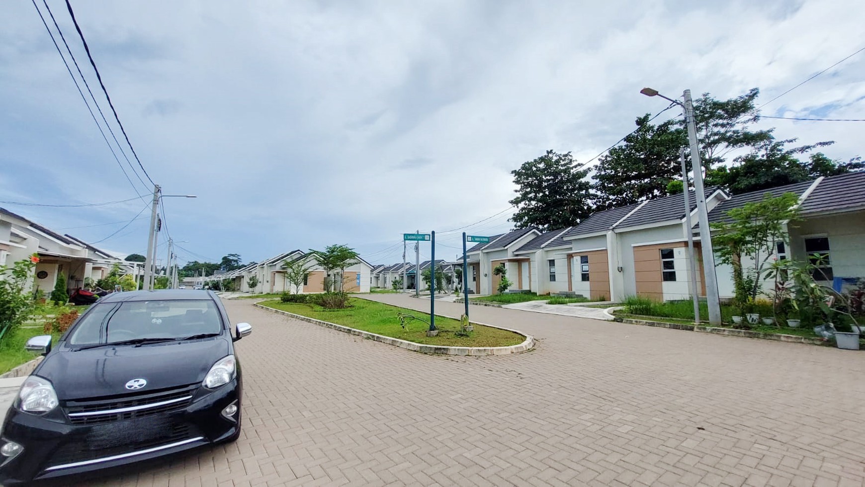 Rumah Bagus Di Srimaya Residence, Cluster Baswara Bantar Gebang Bekasi