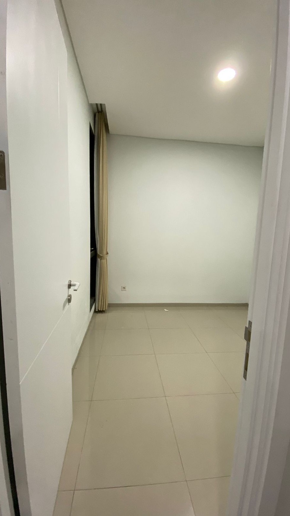 Rumah Bagus Di Discovery Altezza Bintaro Jaya Sektor 9