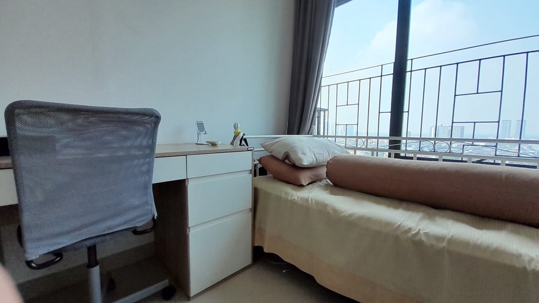 Apartemen Hampton Park, luas 105meter di Pondok Indah, Jakarta Selatan