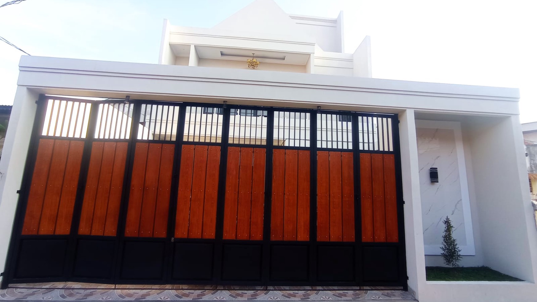 Rumah Brand New, Luxury di Rawamangun