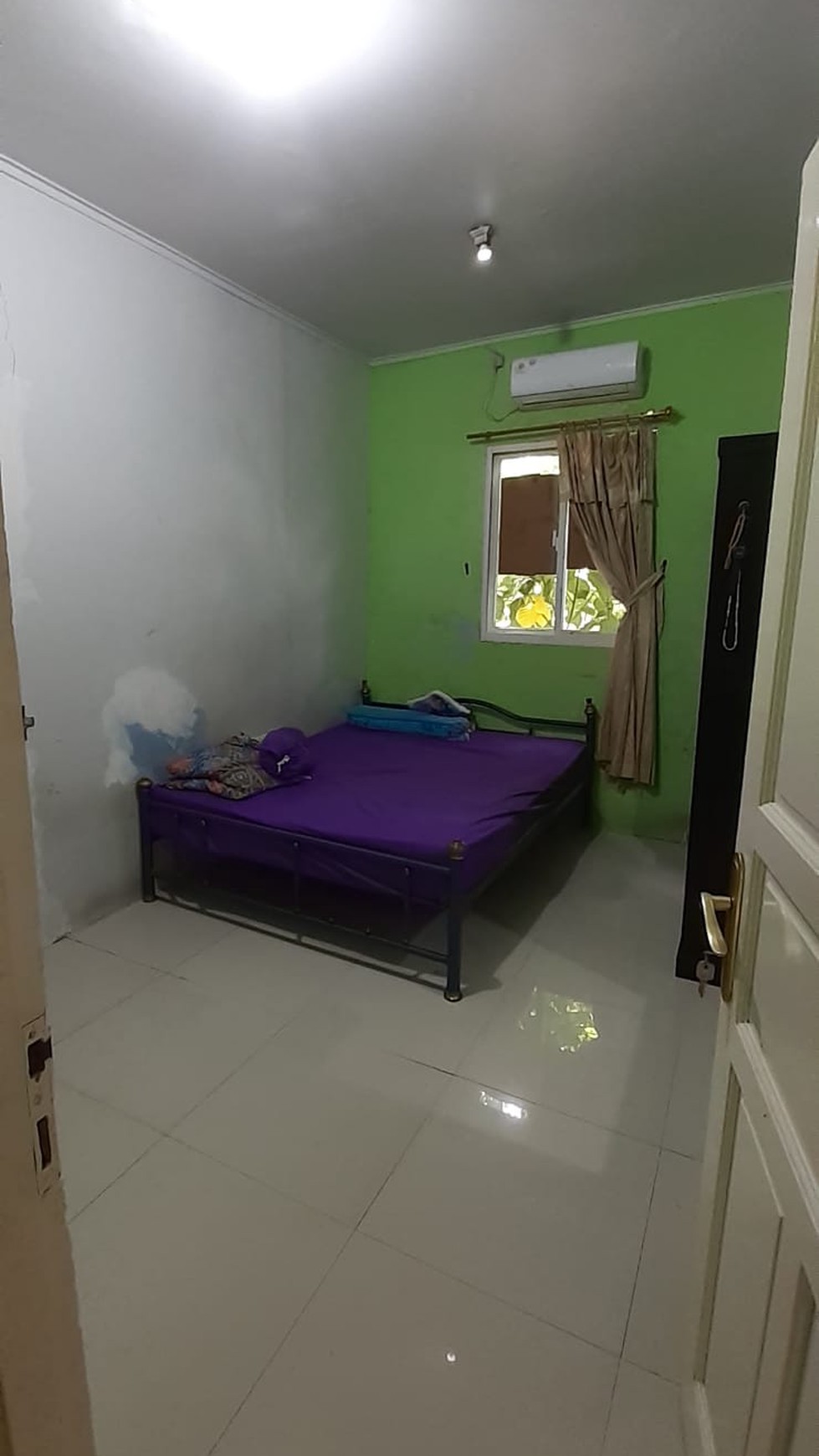 Rumah Siap Huni dan Minimalis @Taman Crista, Bintaro