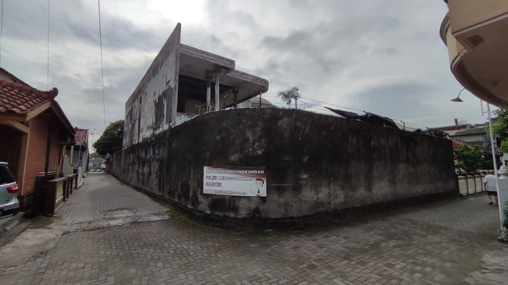 BANGUNAN MULTIFUNGSI 3 KAMAR, DI JL RAYA RINGROAD TIMUR, SLEMAN