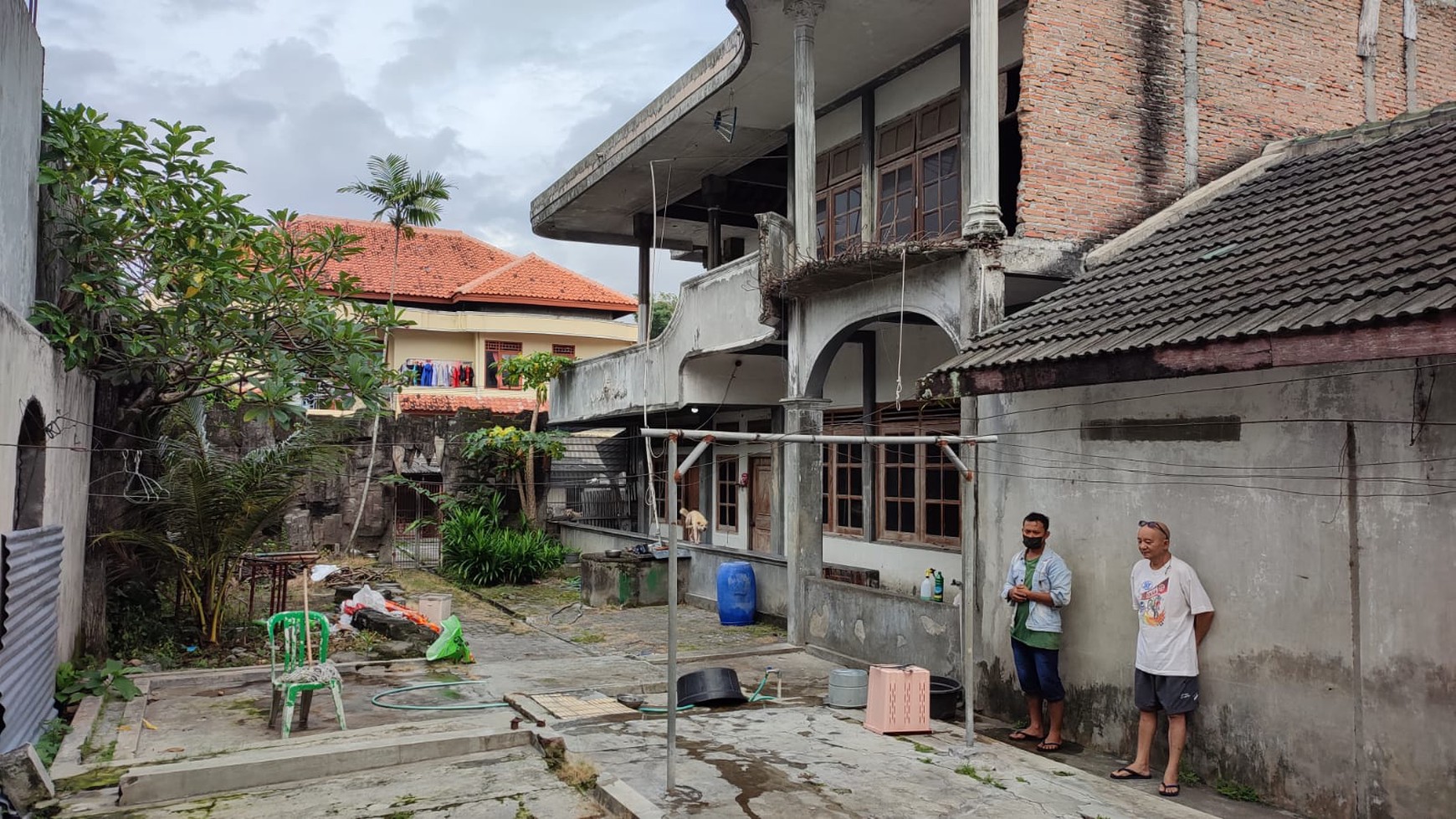 BANGUNAN MULTIFUNGSI 3 KAMAR, DI JL RAYA RINGROAD TIMUR, SLEMAN