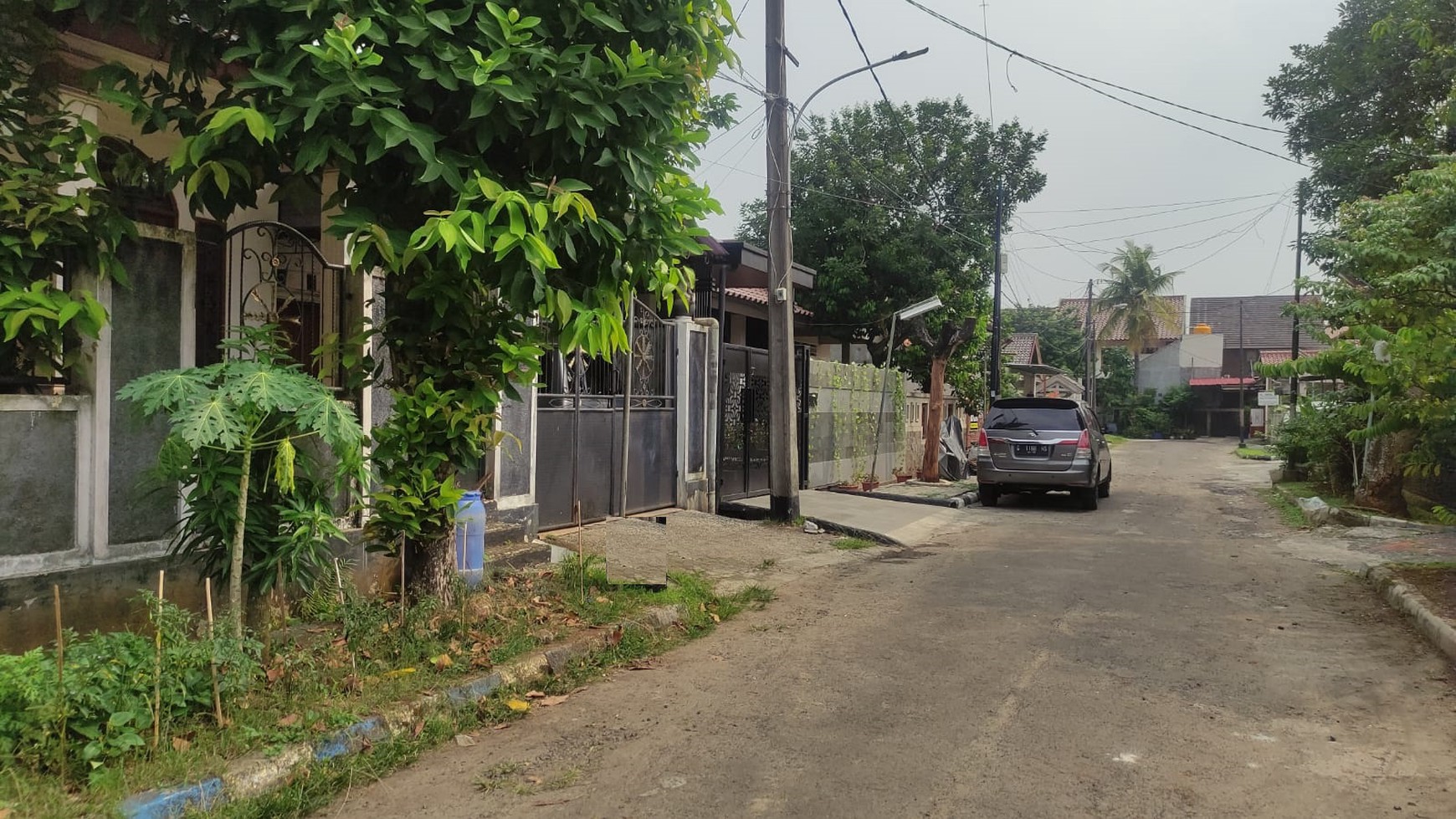 Rumah 2 lantai siap huni di Bintaro 